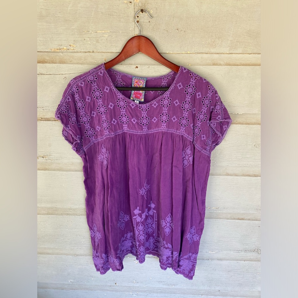 Johnny Was Purple Embroidered Top Medium